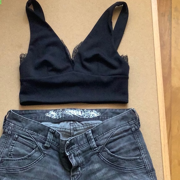 EXPRESS crop tops and jeans bundle - Picture 15 of 15